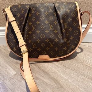 Authentic Louis Vuitton Menilmontant MM